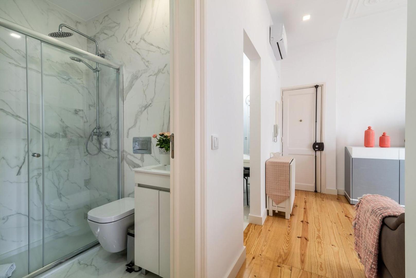 Guestready - Modern 2Bedroom Apartment In Graca Lisbon Bagian luar foto