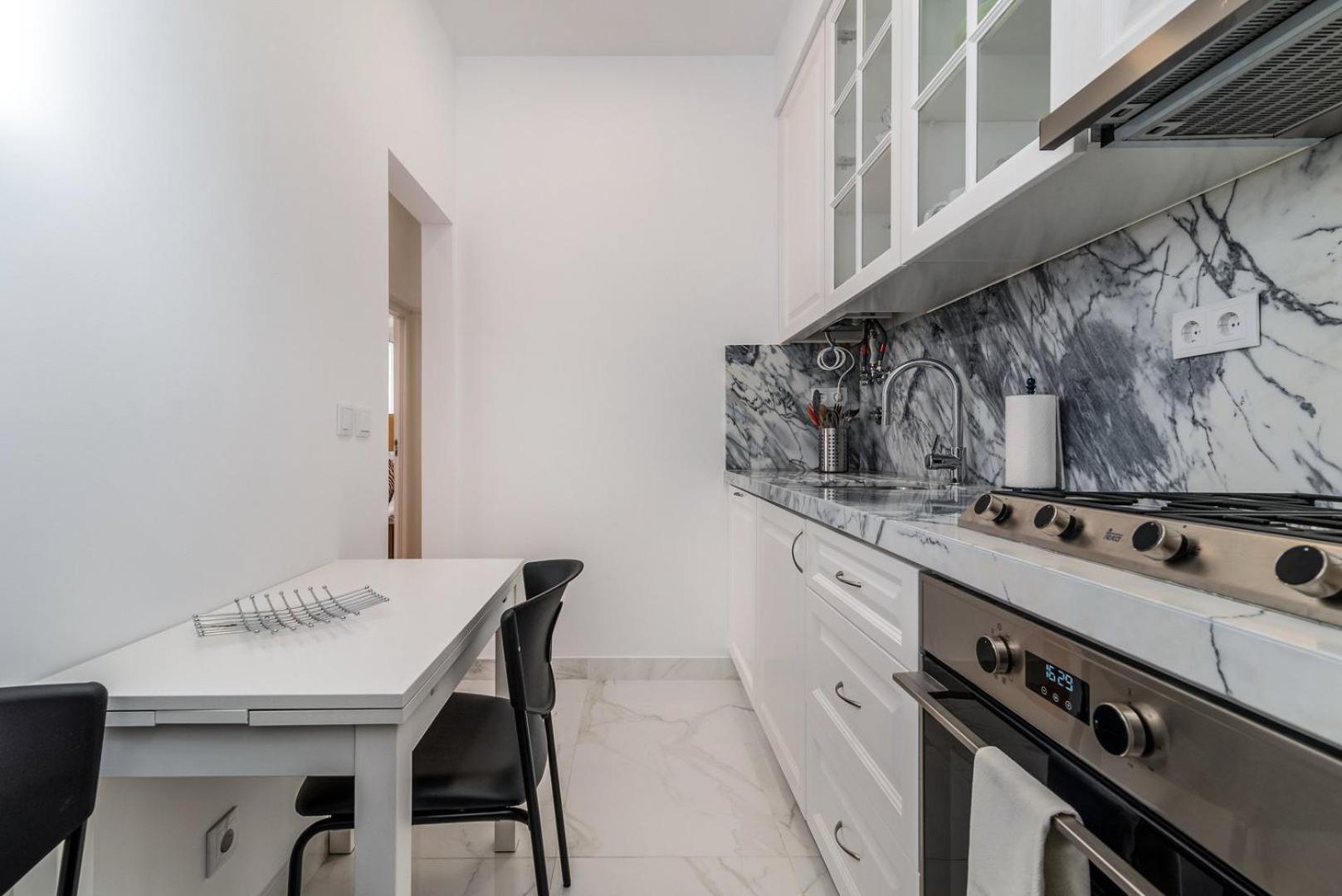 Guestready - Modern 2Bedroom Apartment In Graca Lisbon Bagian luar foto